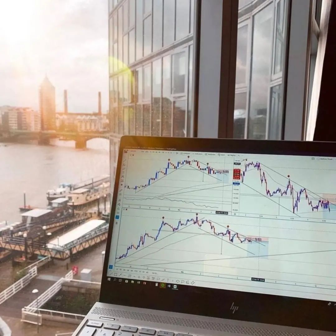 TradingView's image